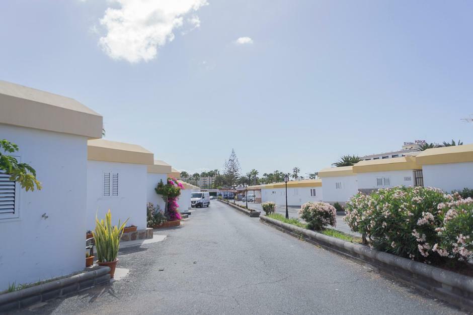 Atintana Hotel Maspalomas  Exterior photo